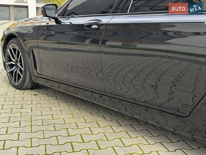 Седан BMW 7 Series 2019 в Ивано-Франковске фото 39 Седан BMW 7 Series 2019 в Ивано-Франковске