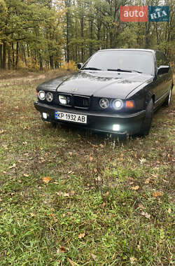 Седан BMW 7 Series 1992 в Харкові