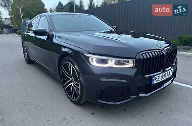 Седан BMW 7 Series 2017 в Днепре