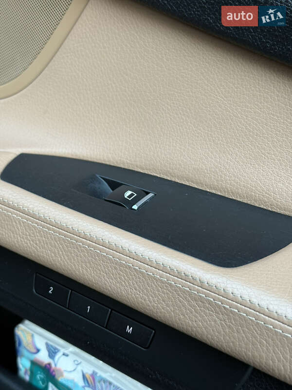 Седан BMW 7 Series 2009 в Дрогобыче