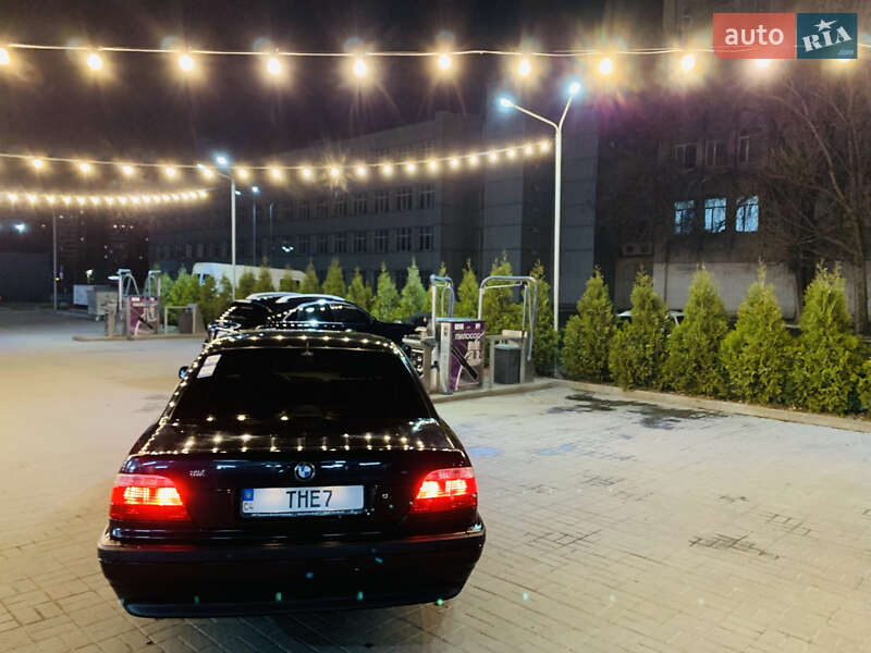 Седан BMW 7 Series 1996 в Днепре