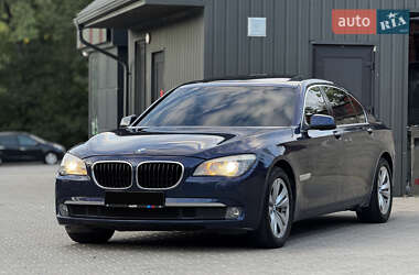 Седан BMW 7 Series 2011 в 