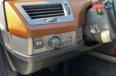 Седан BMW 7 Series 2004 в 