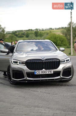 Седан BMW 7 Series 2021 в Черновцах