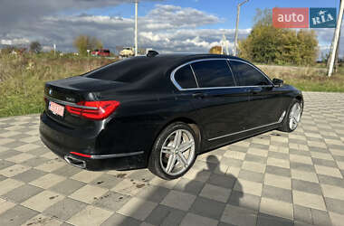Седан BMW 7 Series 2016 в 