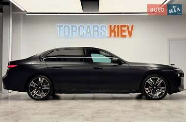 Седан BMW 7 Series 2025 в 