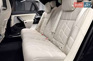 Седан BMW 7 Series 2025 в 