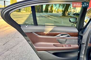 Седан BMW 7 Series 2022 в 