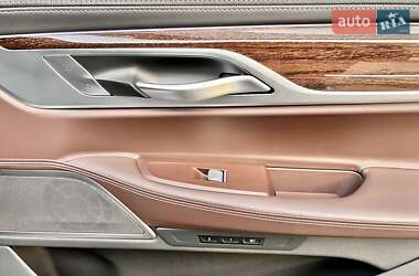 Седан BMW 7 Series 2022 в 