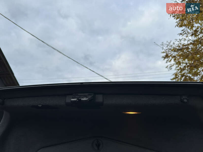 Седан BMW 7 Series 2000 в Черновцах