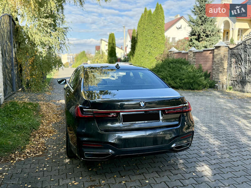 Седан BMW 7 Series 2019 в Киеве