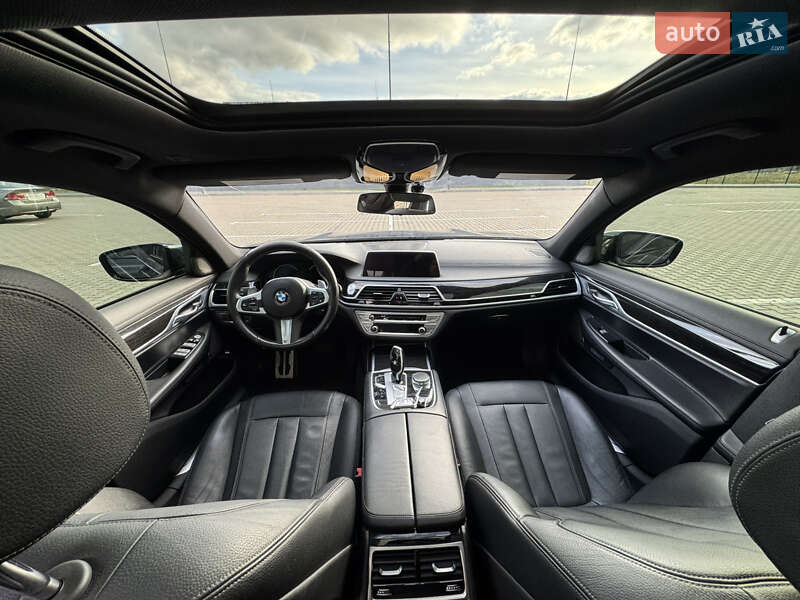 Седан BMW 7 Series 2016 в Ивано-Франковске