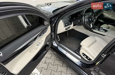 Седан BMW 7 Series 2019 в 
