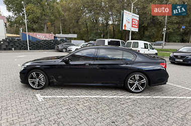 Седан BMW 7 Series 2019 в 