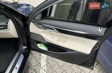 Седан BMW 7 Series 2019 в 