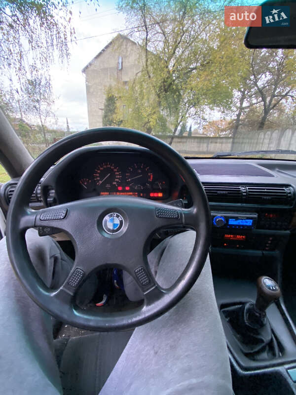 Седан BMW 7 Series 1991 в Коломиї