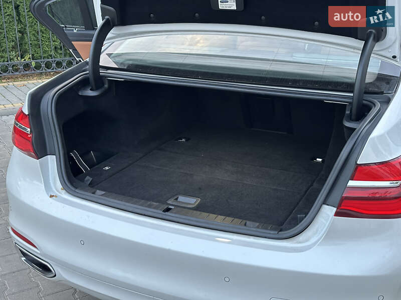Седан BMW 7 Series 2017 в Одесі