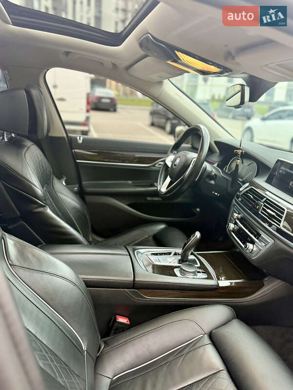 Седан BMW 7 Series 2015 в Луцьку фото 26 Седан BMW 7 Series 2015 в Луцьку