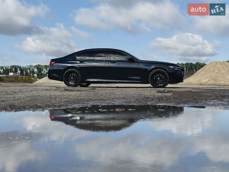 Седан BMW 7 Series 2018 в Києві фото 3 Седан BMW 7 Series 2018 в Києві