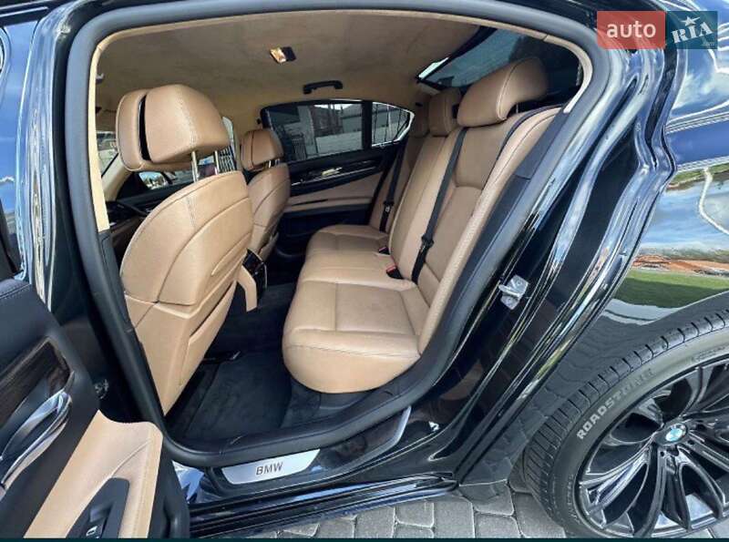 Седан BMW 7 Series 2011 в Харкові