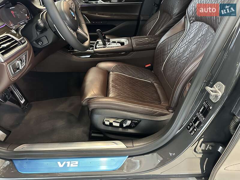 Седан BMW 7 Series 2021 в Киеве фото 16 Седан BMW 7 Series 2021 в Киеве