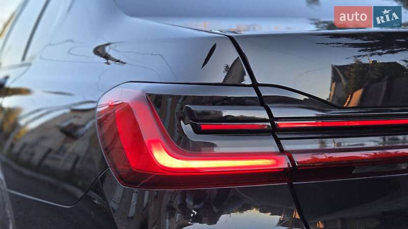 Седан BMW 7 Series 2019 в Луцке