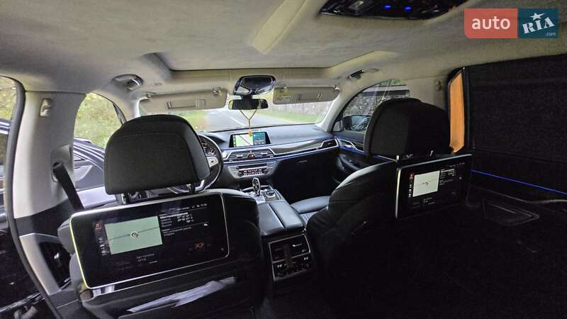 Седан BMW 7 Series 2019 в Луцке