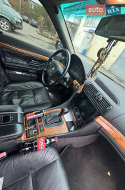 Седан BMW 7 Series 1995 в 