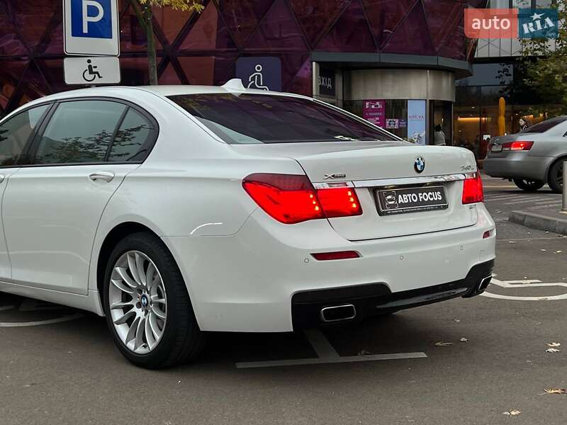 Седан BMW 7 Series 2014 в Киеве фото 6 Седан BMW 7 Series 2014 в Киеве