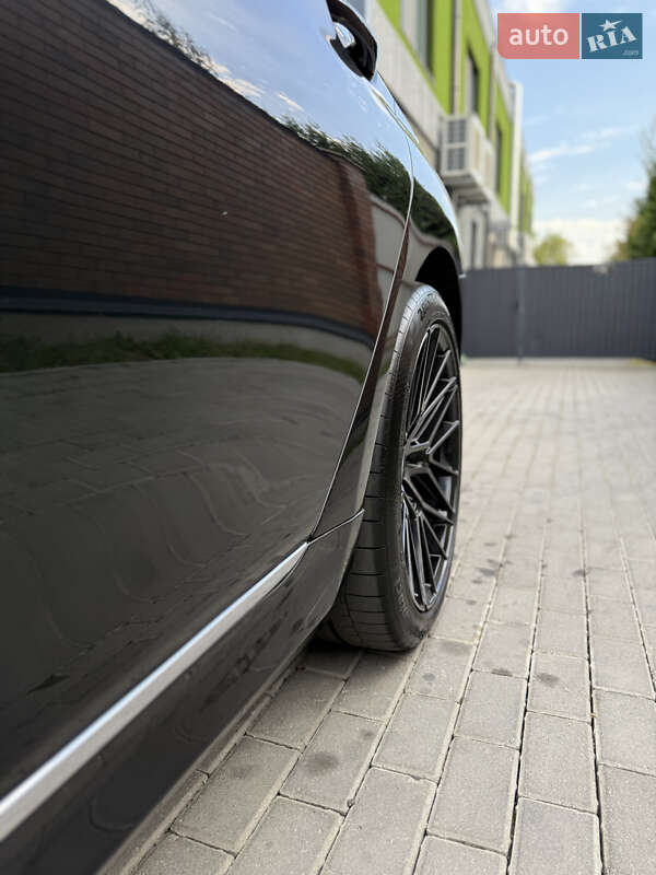 Седан BMW 7 Series 2016 в Вінниці