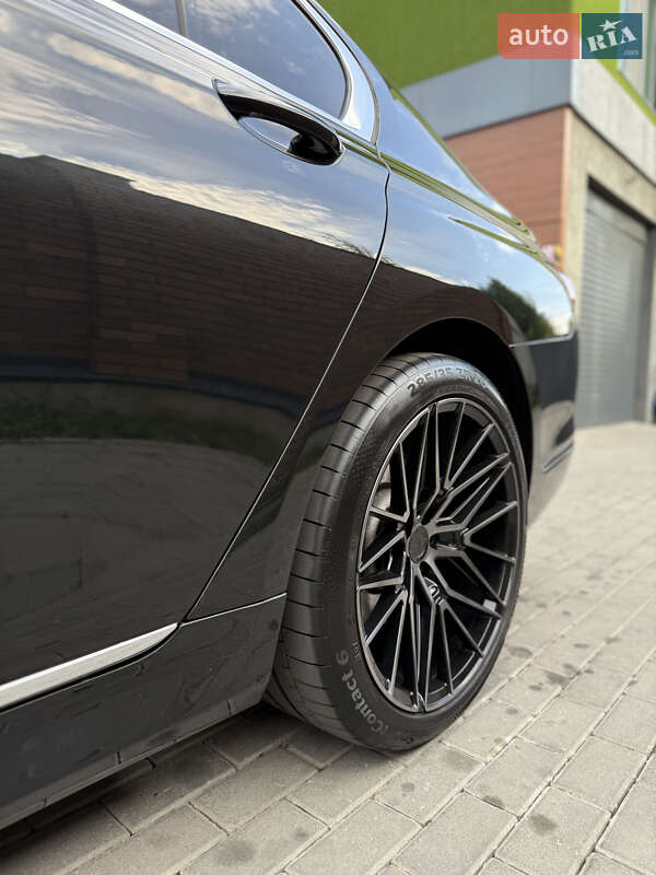 Седан BMW 7 Series 2016 в Вінниці