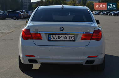 Седан BMW 7 Series 2010 в 