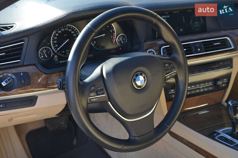 Седан BMW 7 Series 2010 в Харкові фото 50 Седан BMW 7 Series 2010 в Харкові