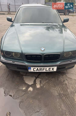 Седан BMW 7 Series 1995 в 