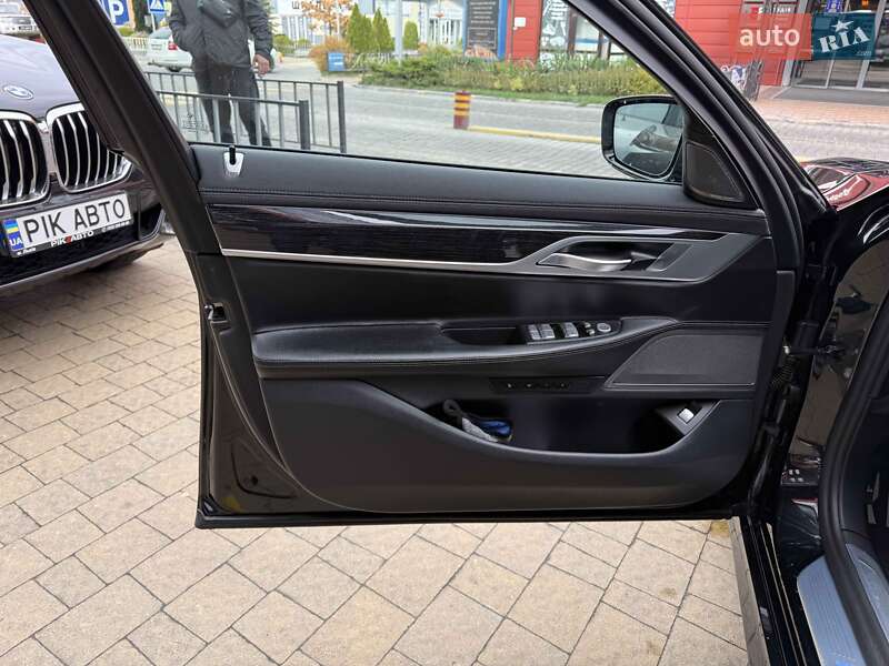 Седан BMW 7 Series 2019 в Львове фото 13 Седан BMW 7 Series 2019 в Львове