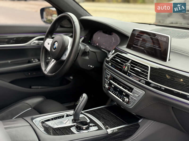 Седан BMW 7 Series 2022 в Днепре фото 27 Седан BMW 7 Series 2022 в Днепре