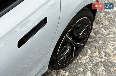 Седан BMW 7 Series 2022 в Львове