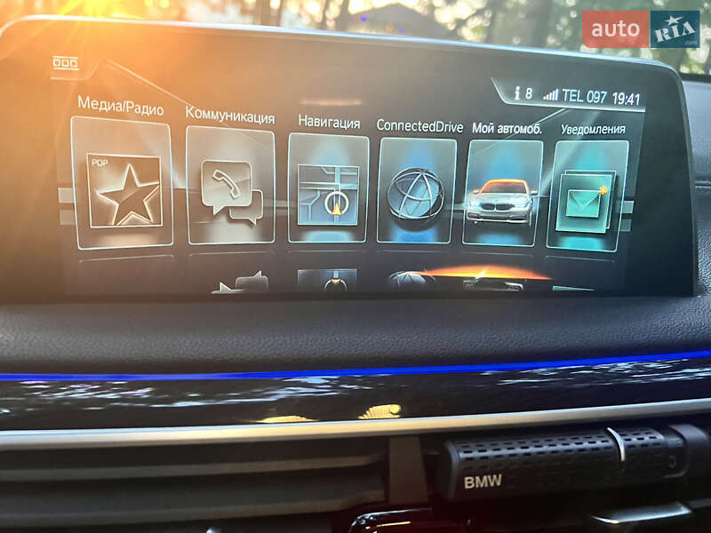 Седан BMW 7 Series 2017 в Почаеве