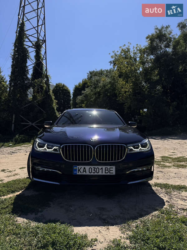Седан BMW 7 Series 2017 в Киеве