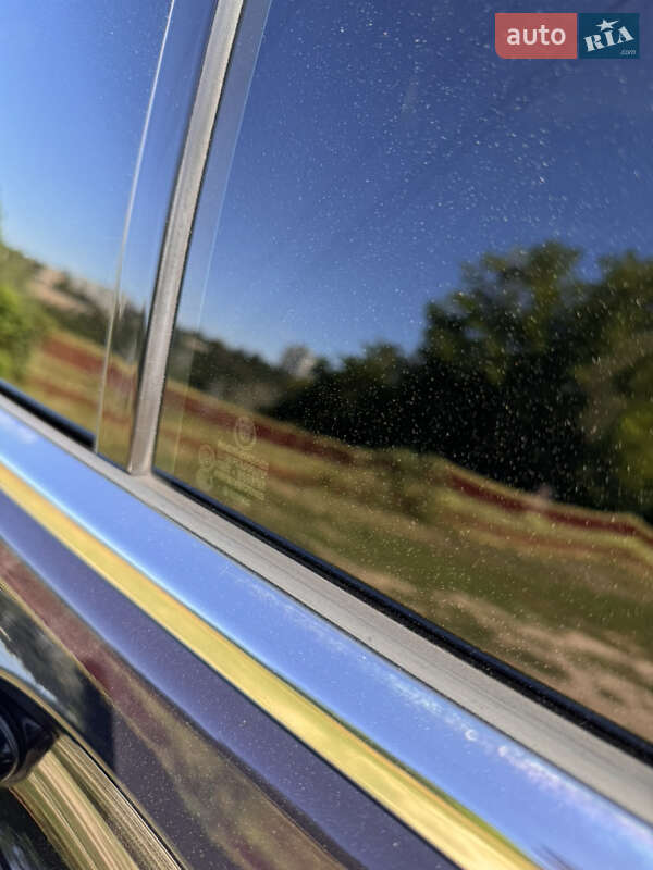 Седан BMW 7 Series 2017 в Киеве