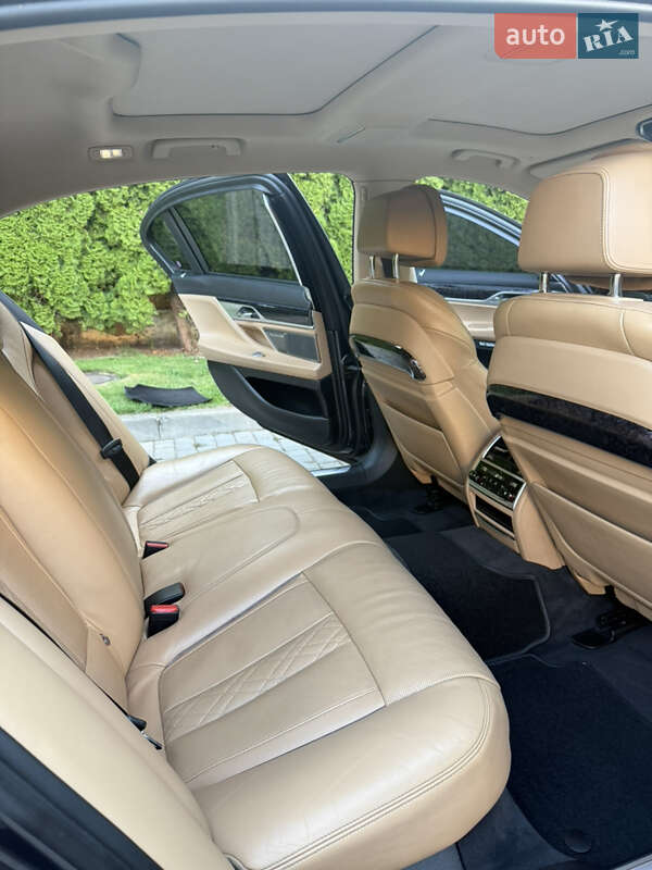 Седан BMW 7 Series 2016 в Одессе фото 28 Седан BMW 7 Series 2016 в Одессе