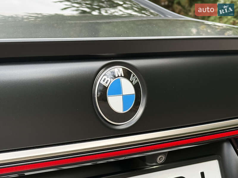 Седан BMW 7 Series 2019 в Ровно фото 20 Седан BMW 7 Series 2019 в Ровно