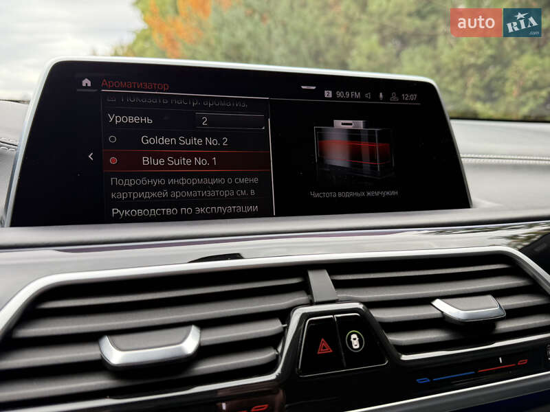 Седан BMW 7 Series 2019 в Ровно фото 78 Седан BMW 7 Series 2019 в Ровно