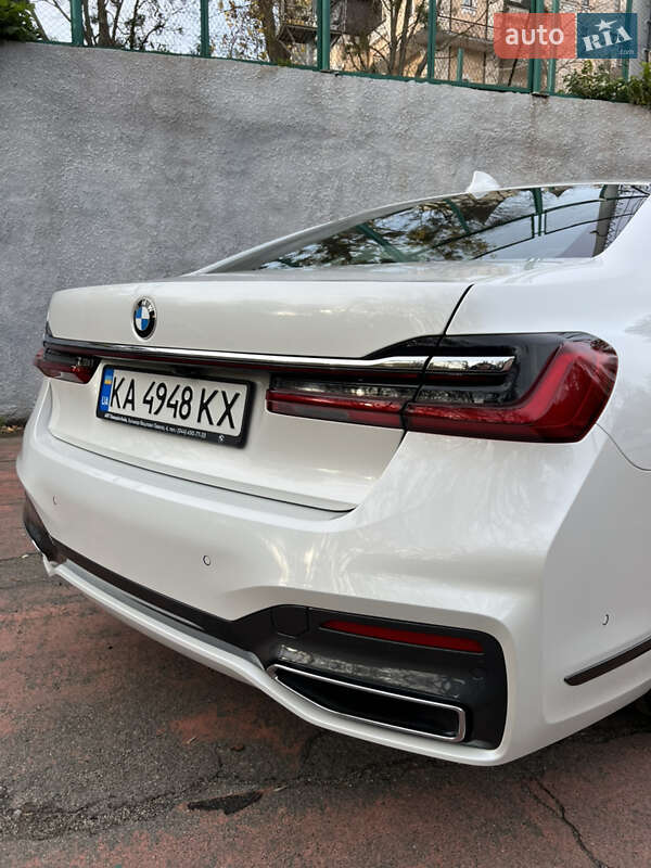 Седан BMW 7 Series 2022 в Киеве фото 14 Седан BMW 7 Series 2022 в Киеве