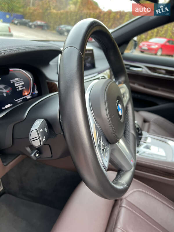 Седан BMW 7 Series 2022 в Киеве фото 24 Седан BMW 7 Series 2022 в Киеве