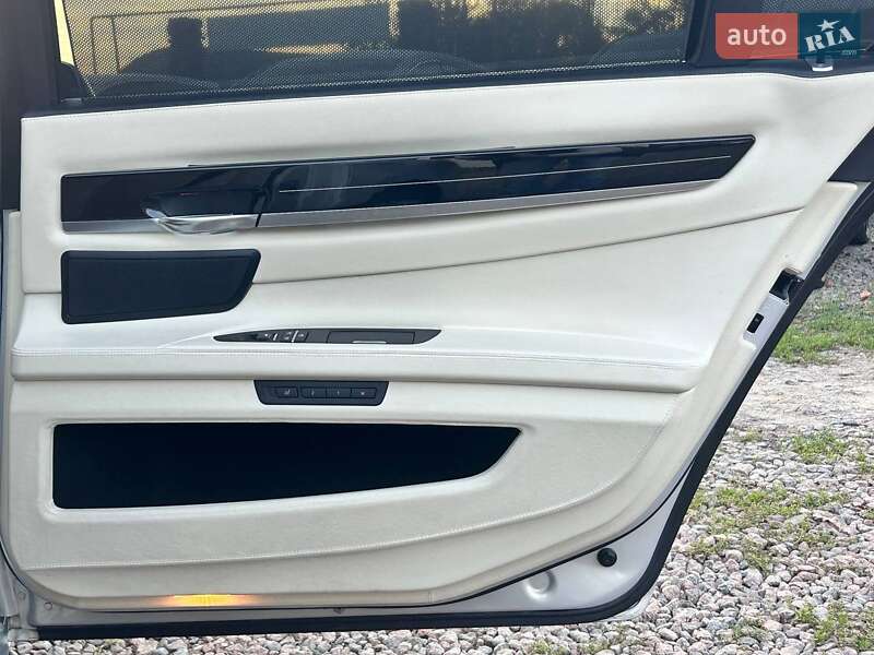 Седан BMW 7 Series 2010 в Одессе фото 50 Седан BMW 7 Series 2010 в Одессе