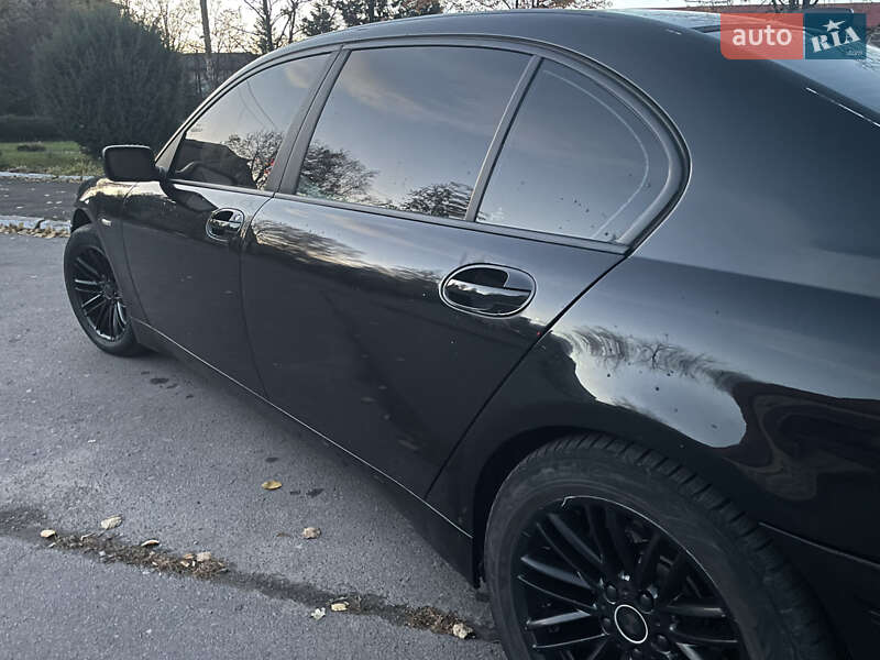 Седан BMW 7 Series 2004 в Долине фото 28 Седан BMW 7 Series 2004 в Долине
