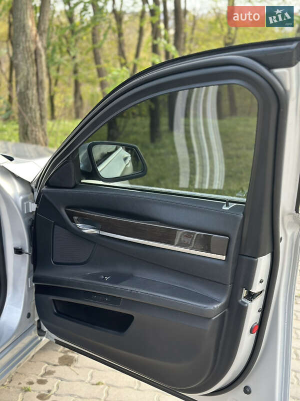 Седан BMW 7 Series 2009 в Тернополі фото 28 Седан BMW 7 Series 2009 в Тернополі