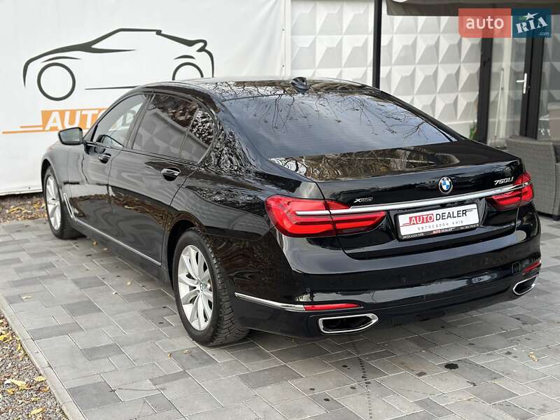 Седан BMW 7 Series 2015 в Киеве фото 10 Седан BMW 7 Series 2015 в Киеве