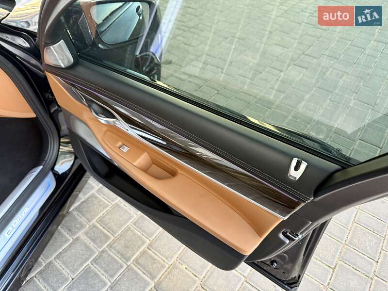 Седан BMW 7 Series 2016 в Одессе фото 57 Седан BMW 7 Series 2016 в Одессе